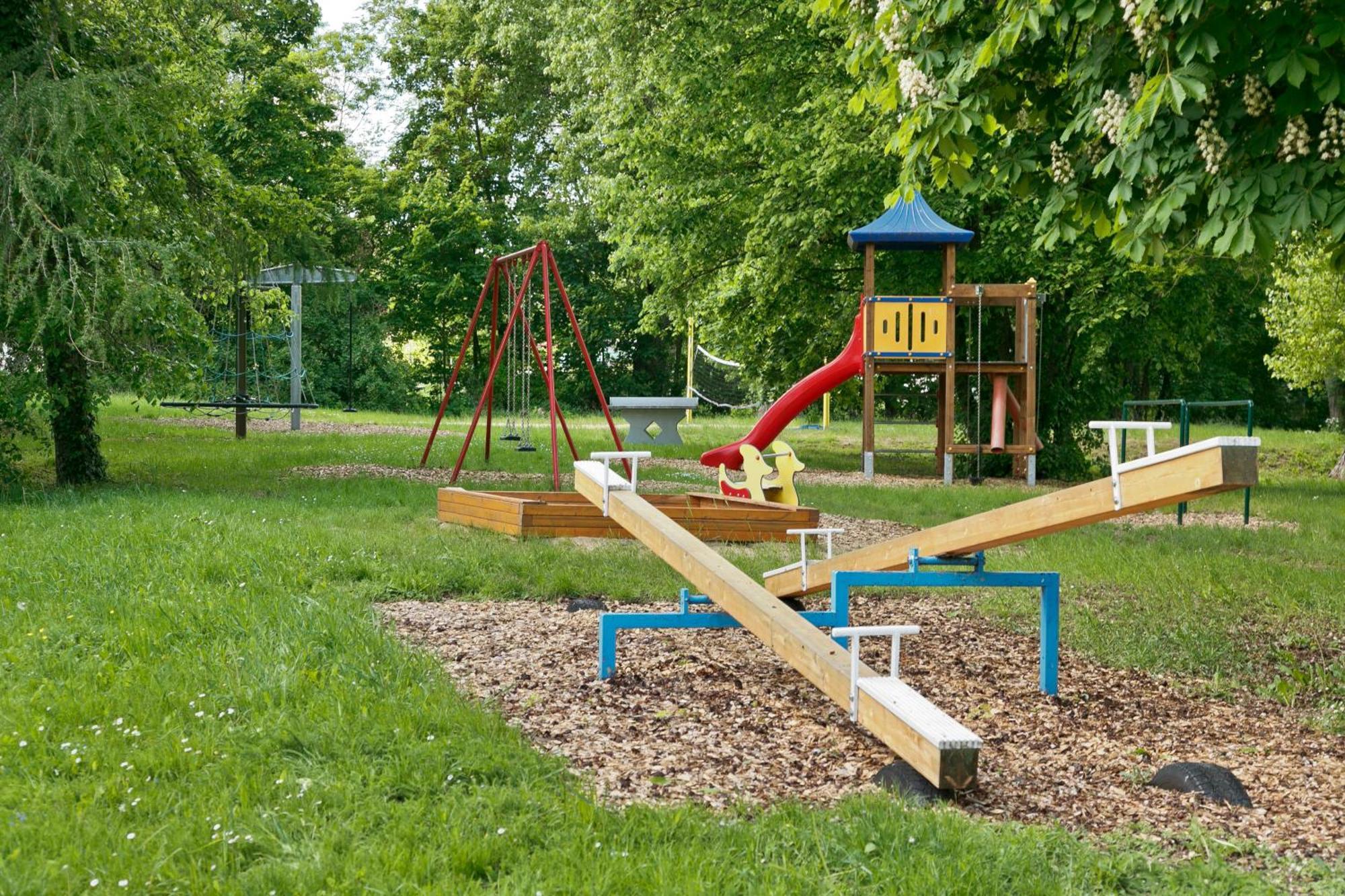 Knaus Campingpark Frickenhausen Frickenhausen am Main Buitenkant foto