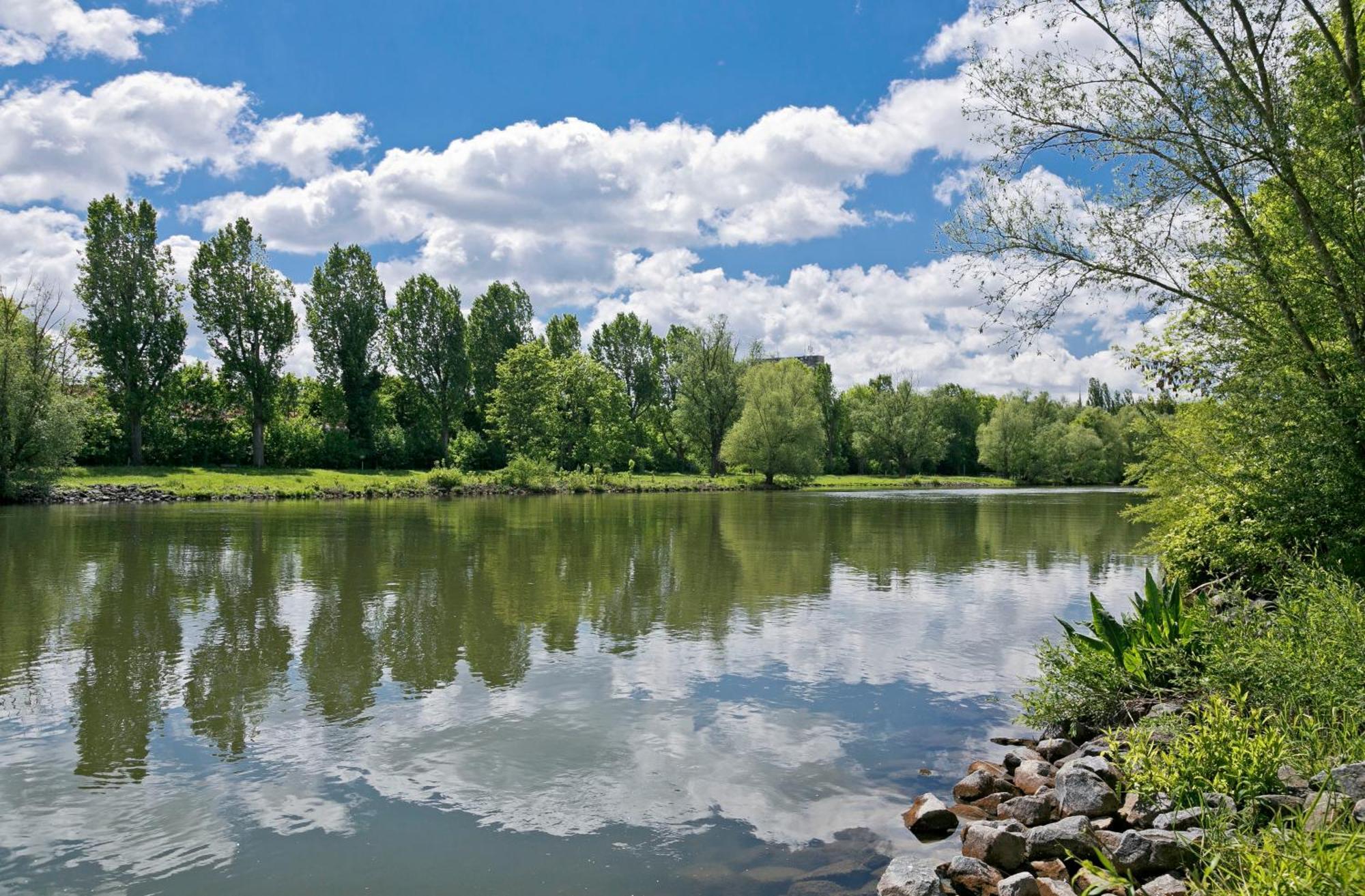 Knaus Campingpark Frickenhausen Frickenhausen am Main Buitenkant foto